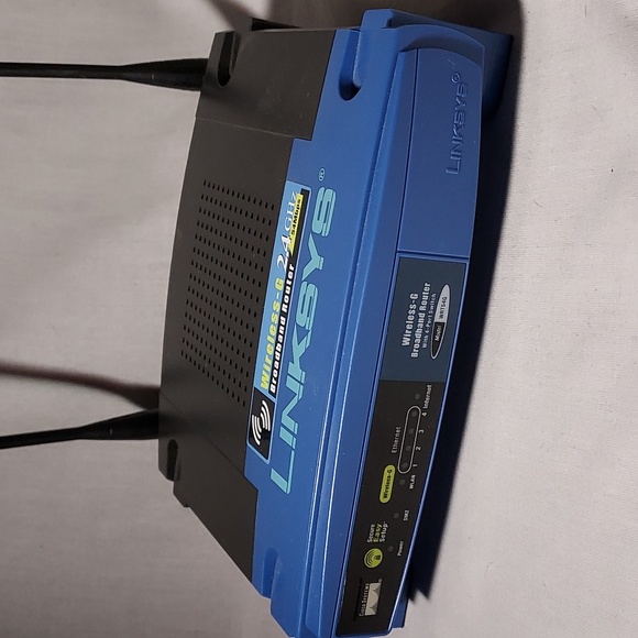 Linksys Wireless Router QRT54G Broadband Router - Picture 4 of 8